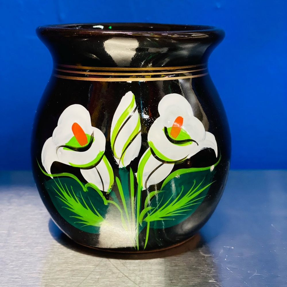 Beautiful caffe mugs Mexican Hand-Painted Clay Pottery Mug - Picture 3 of 7